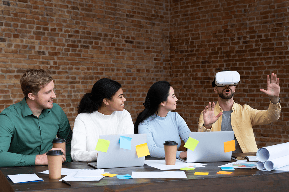 6 sectors using Virtual Reality
