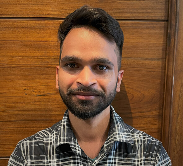    Front End Developer